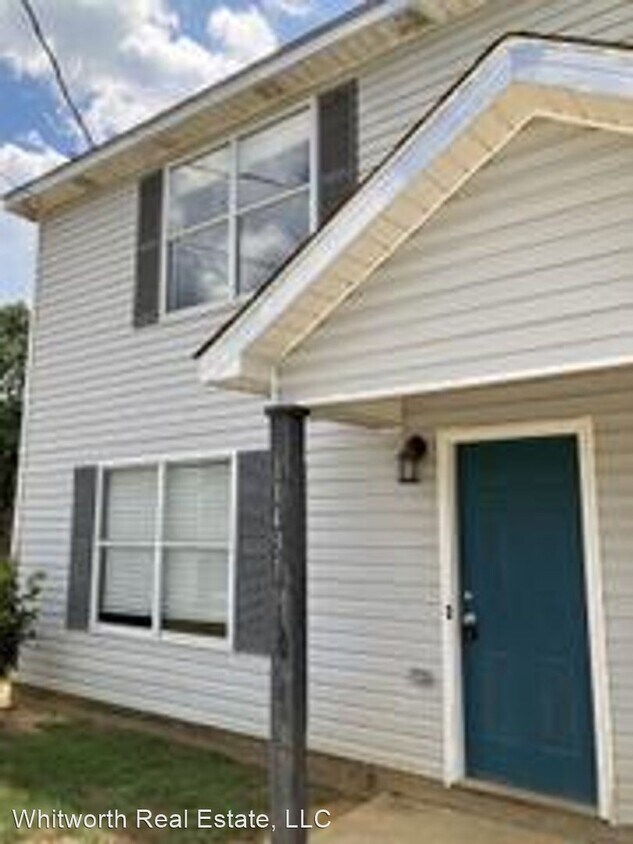 3 br, 2.5 bath House 11431 Oak Arbor Way House Rental in Buhl, AL