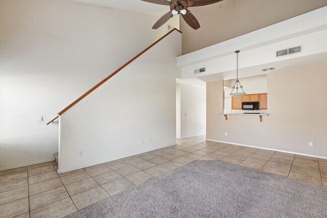 Foto del edificio - Gated Community, close to 101 and Arrowhead!