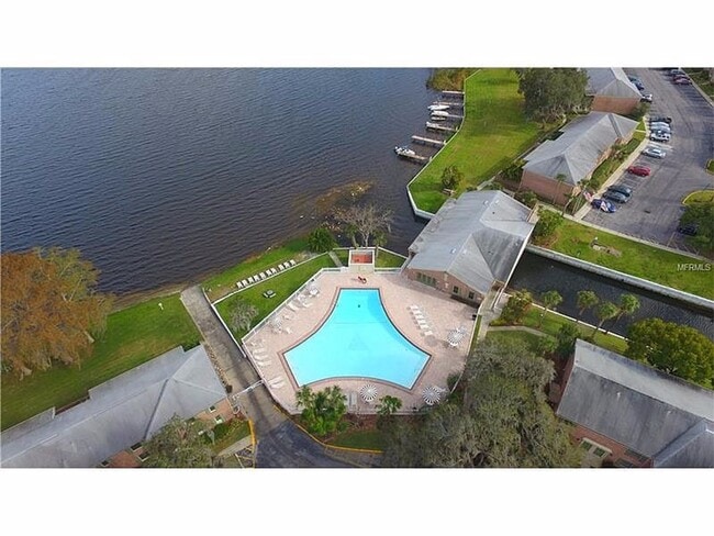 Foto del edificio - FREE 1ST MONTH RENT Studio Condo on Lake Howell With Boat Launch Lake Access & Pool!