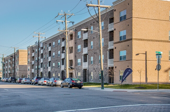Building Photo - Brennan Pointe II