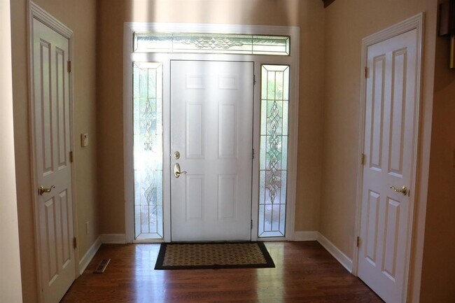 Foto del edificio - 10316 Cherrywood Ln