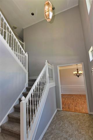 Foto del edificio - 421 Parkview Pl