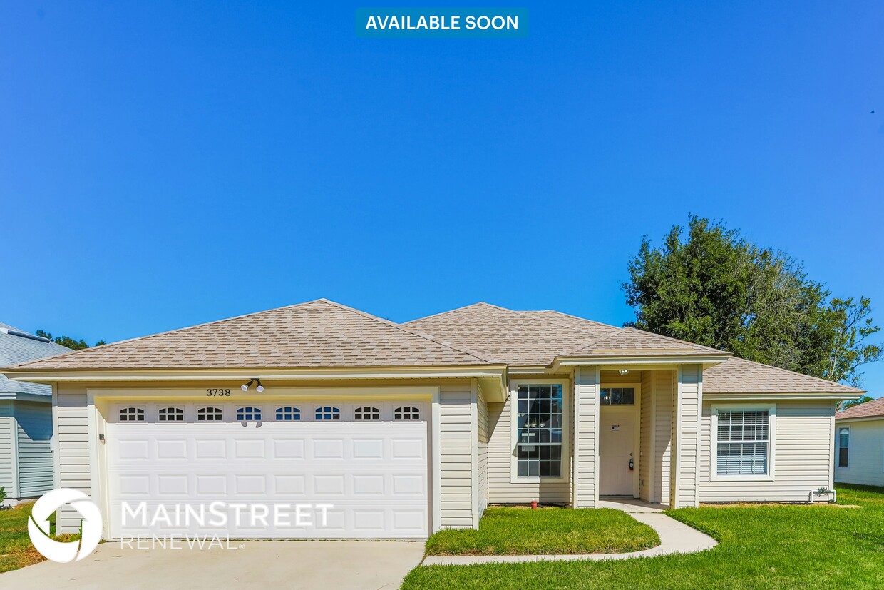 Primary Photo - 3738 Woodbriar Dr