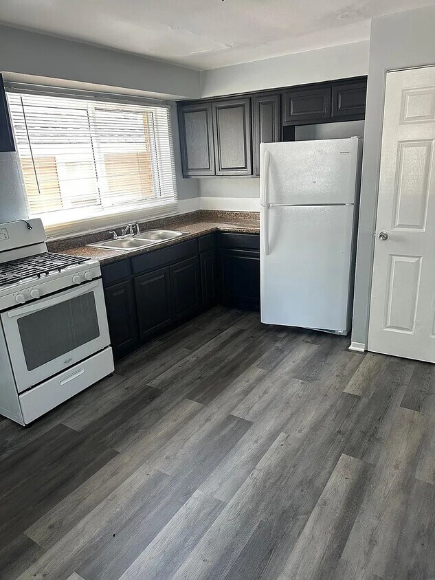 Foto principal - 1444 Hervey Ave