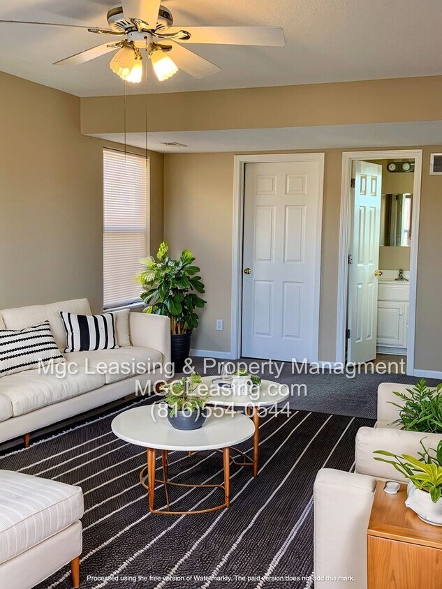 Foto principal - 816 NE Westwind Ln