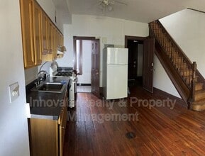 Building Photo - 4416 Locust St