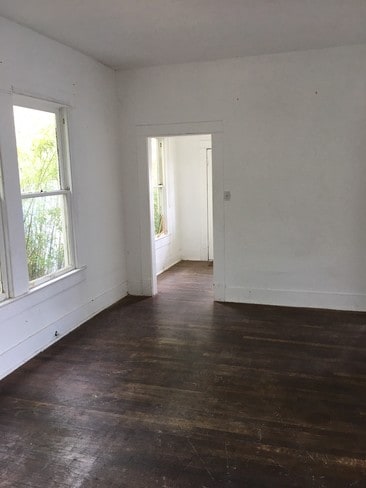 Building Photo - 1108 Baylor St