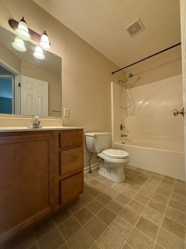 Building Photo - 4816 N Ashcroft Ln