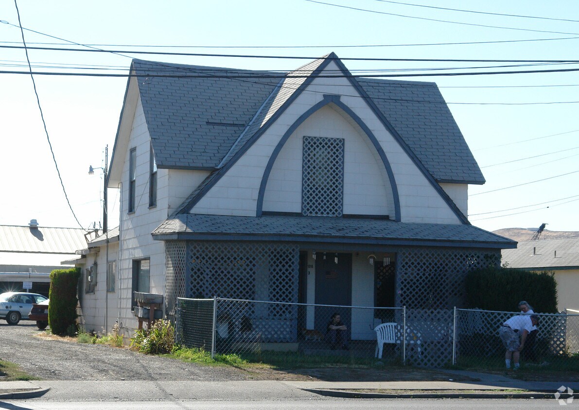 Primary Photo - 1012-1014 N 1st St