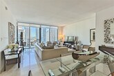 Foto principal - 88 SW 7th St