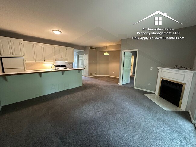Building Photo - 1005 Boulder Ct