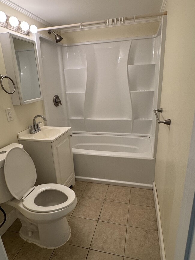 Building Photo - 11 Madison Ave