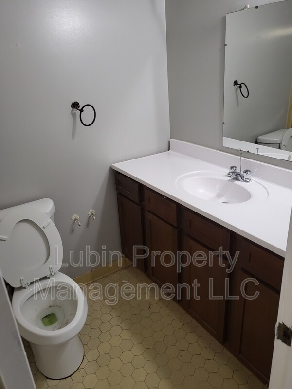 Foto del edificio - 3066 Water Oak Dr