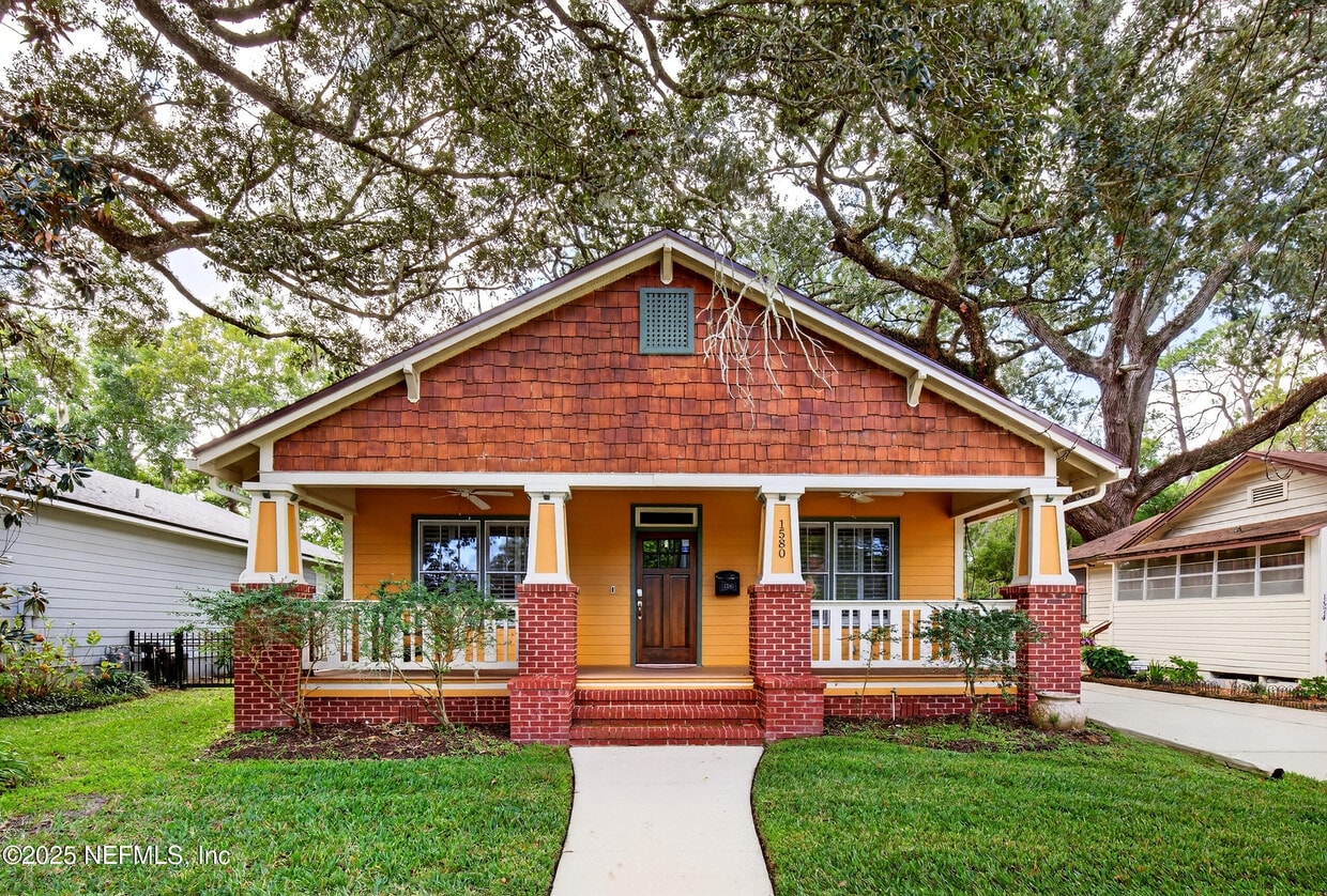 Foto principal - 1580 Glendale St