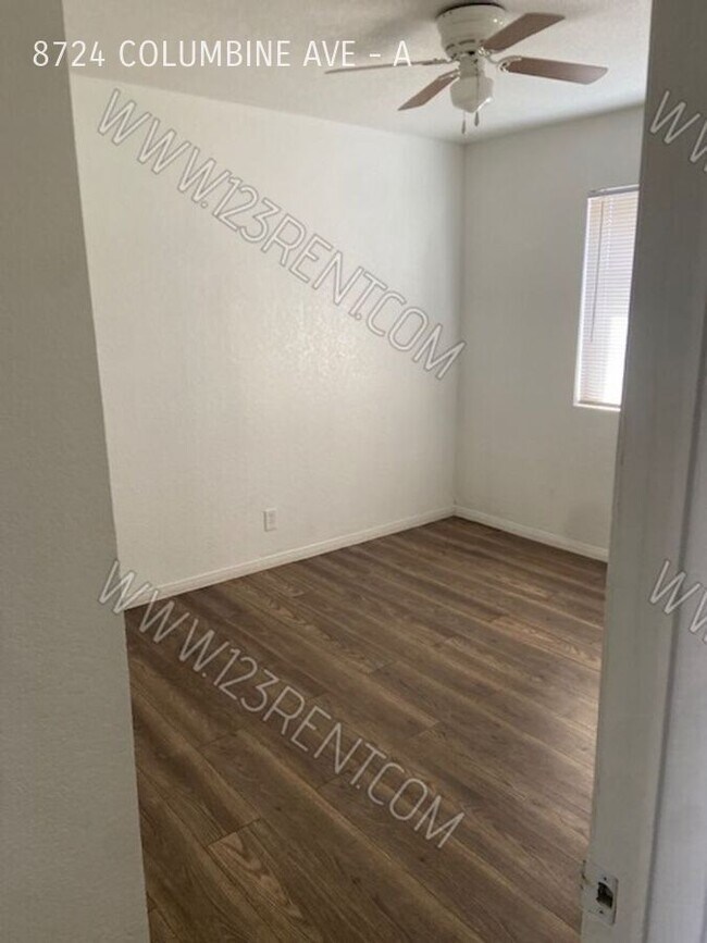 Foto del edificio - 8724 Columbine Ave