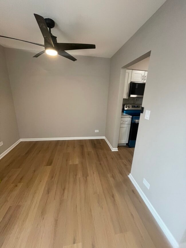 Foto del edificio - 1047 S Evergreen Ave