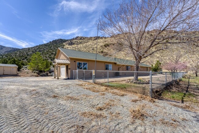 Building Photo - 155 Pioche Rd