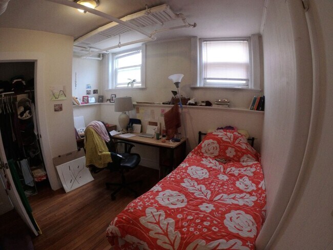 Foto del edificio - 251 Freeman St