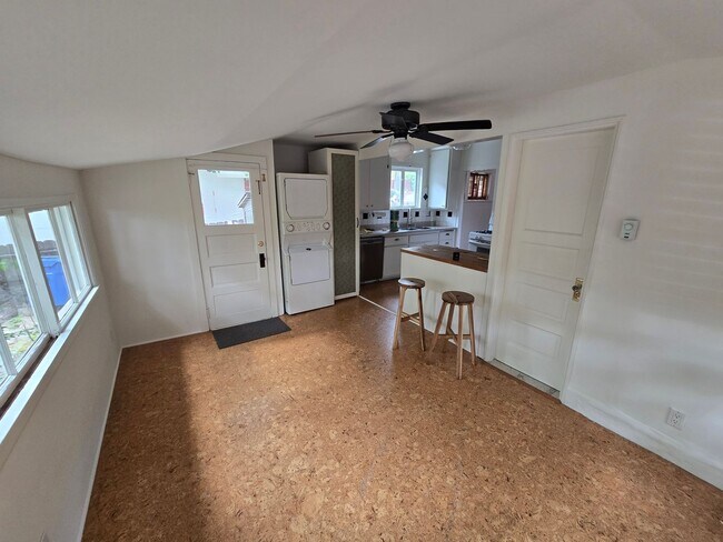 Foto del edificio - Beautiful 2 Bed 1 Bath Home in Sierra Madre