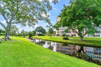 Building Photo - 14475 Strathmore Ln