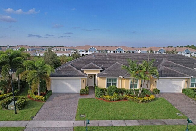 Foto del edificio - 6120 NW Cullen Way