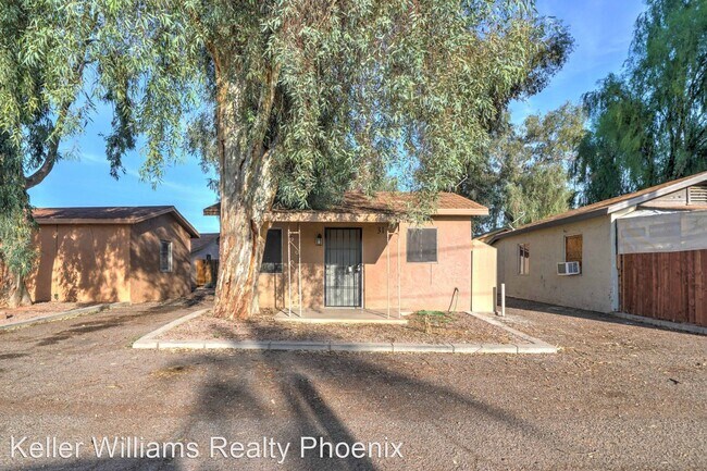 Building Photo - 2 br, 1 bath House - 9316 East Balsam Aven...