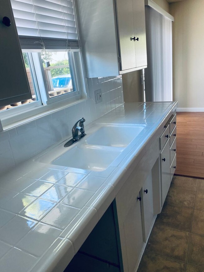 Foto del edificio - 614 - Barbara Nielsen