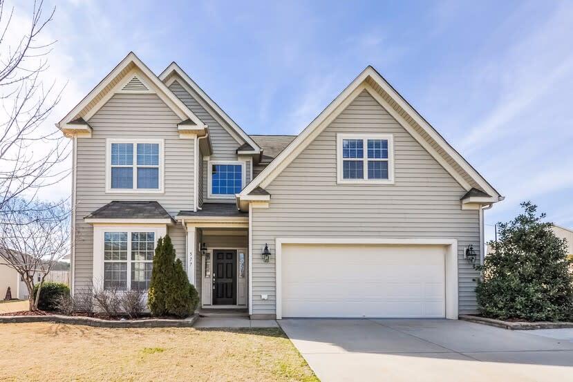 Primary Photo - 577 Rolling Meadows Dr