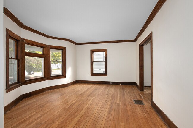 Foto del edificio - 914 M.L.K. Jr St SE