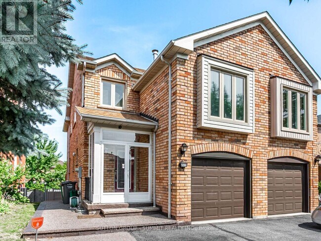 Building Photo - 5453 Palmerston Crescent