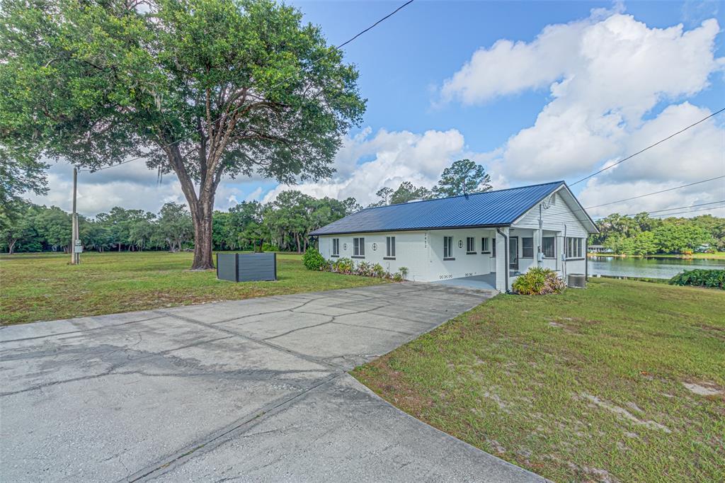 Primary Photo - 2452 Lake Ruby Rd