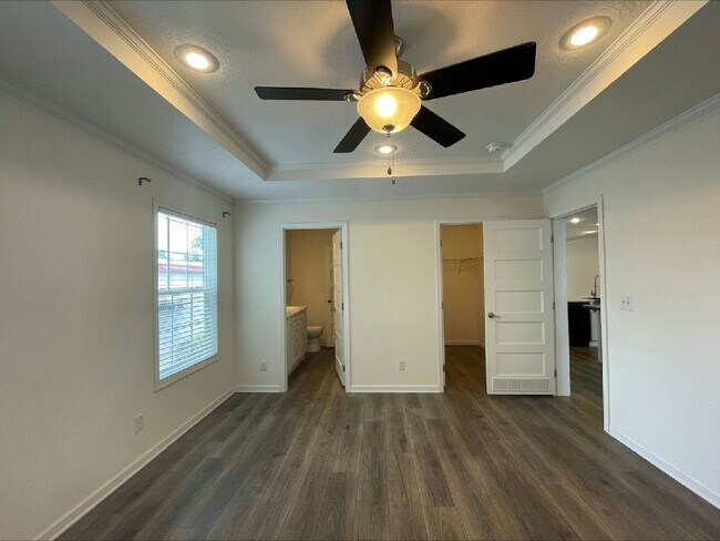 Building Photo - 13203 Grape Ave