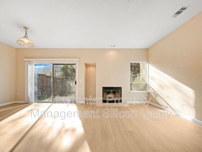 Building Photo - 603 Morning Star Dr