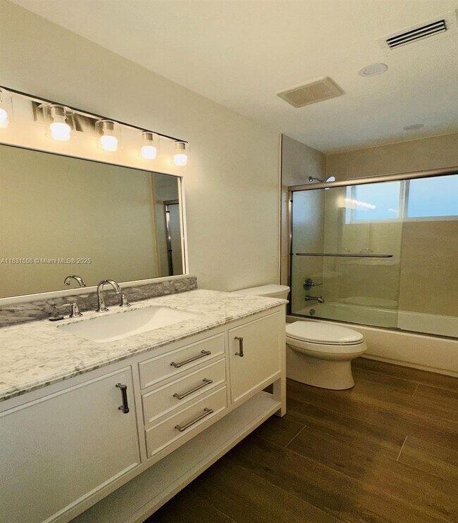 Foto del edificio - 4120 SW 69th Ave