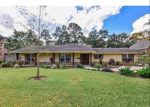 Building Photo - 13123 Conifer Rd