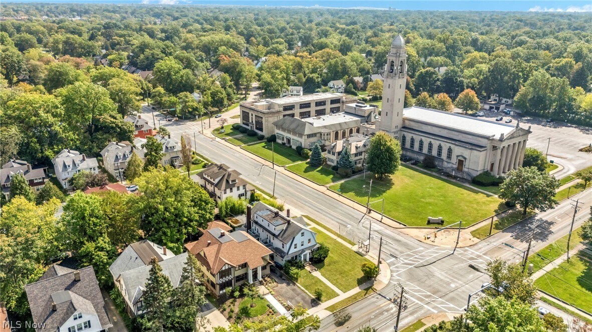 Foto del edificio - 2135 Coventry Rd
