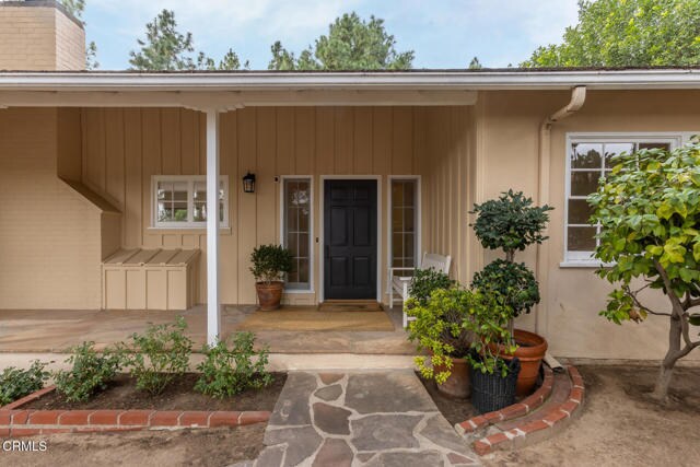 Building Photo - 5209 Alta Canyada Rd