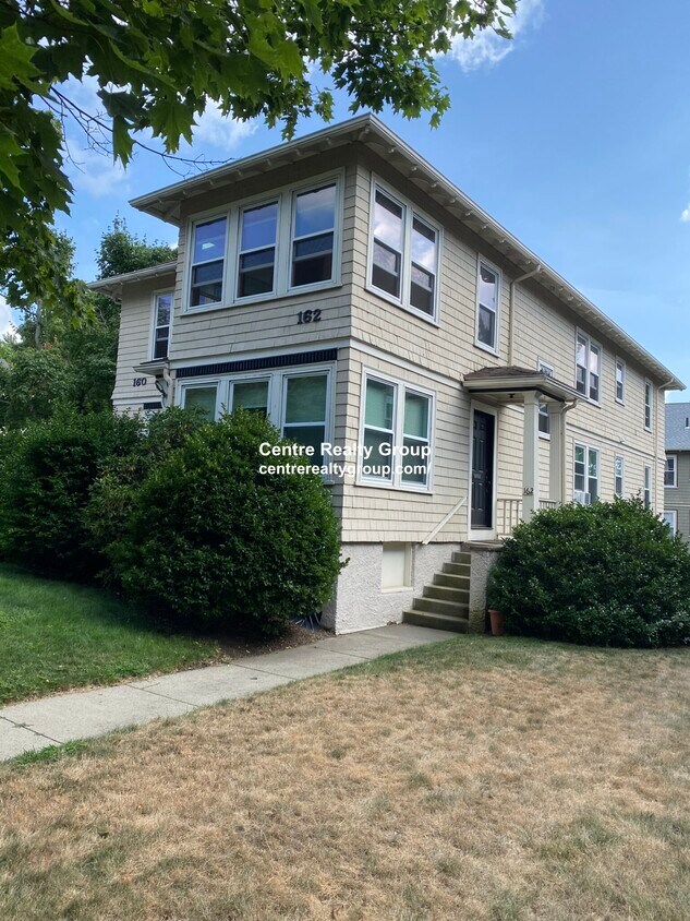 Primary Photo - 162 Washington St