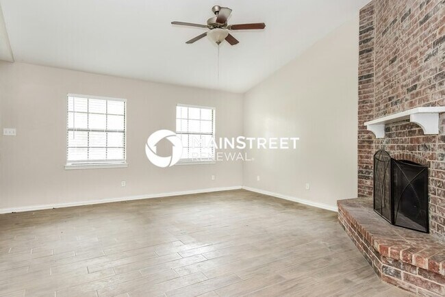 Foto del edificio - 3 Bedroom Pet-Friendly Home in PLANO, TX w...