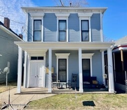 Building Photo - 216 Pope St