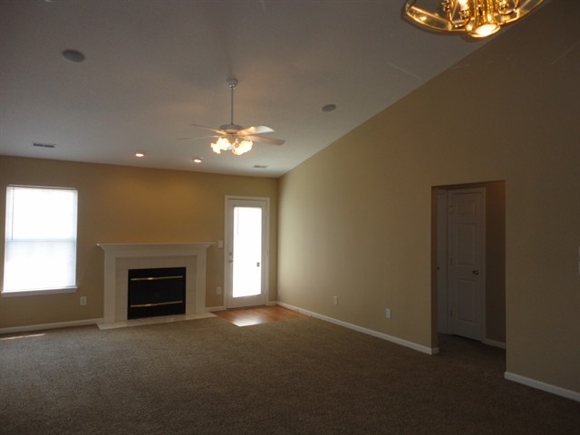 Building Photo - 6521 Southern Ridge Drive
