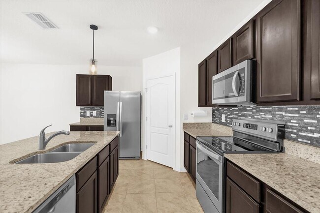 Building Photo - 968 Brooklet Dr