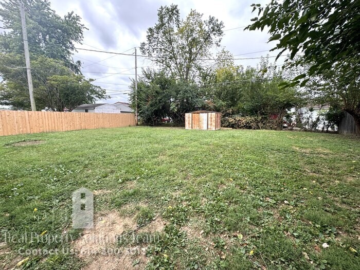 Primary Photo - 5141 Fairlane Rd
