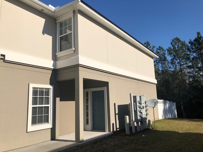 Building Photo - 3 BEDROOM 2.5 BATH TOWNHOME FOR RENT - wal...