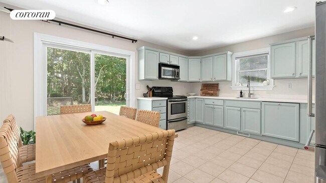 Building Photo - 31 Northview Dr