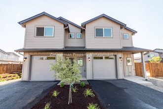 Building Photo - 2608-2610 Ross Ln
