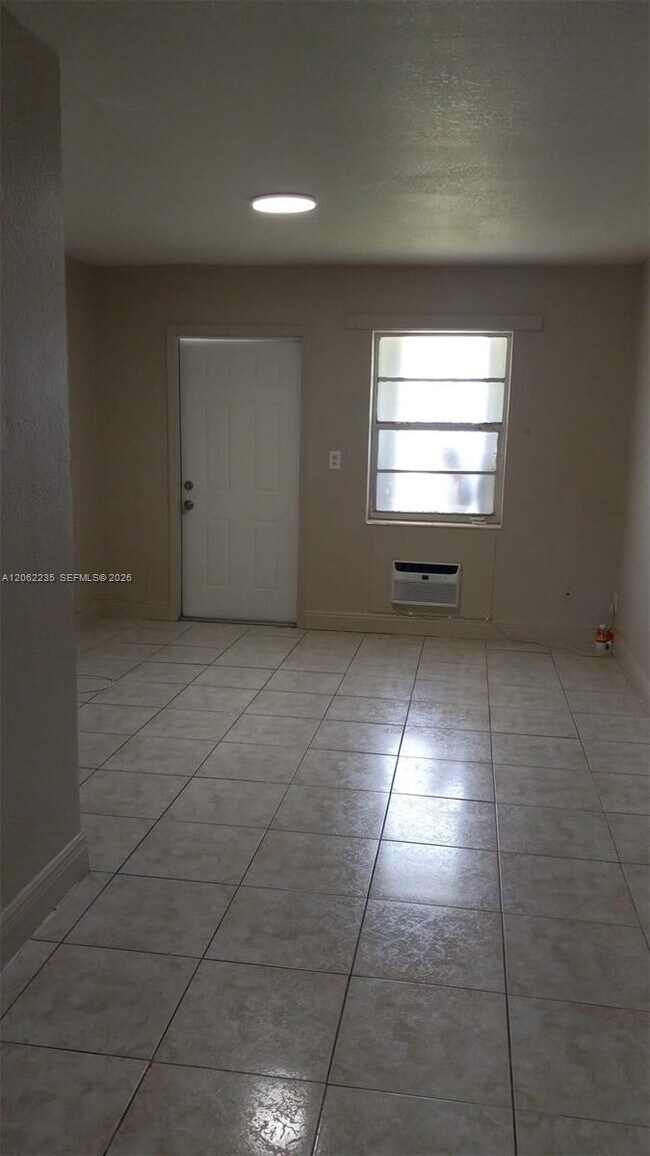 Foto del edificio - 1462 NW 2nd Ave