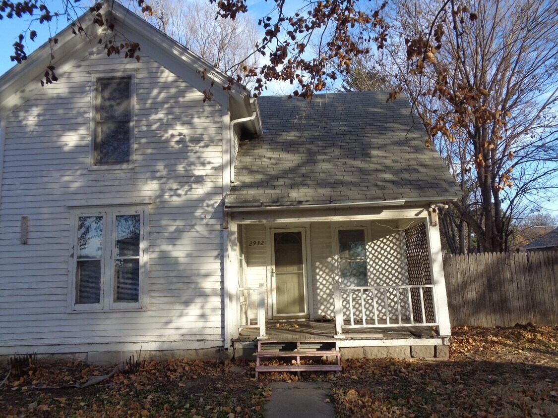 Primary Photo - 2932 N 50th St.