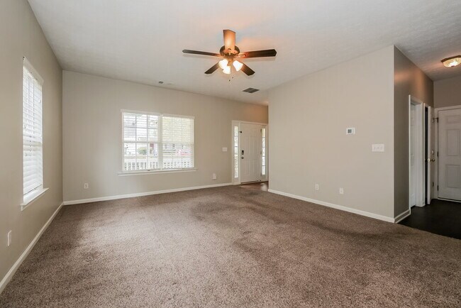 Foto del edificio - 251 Prescott Ct