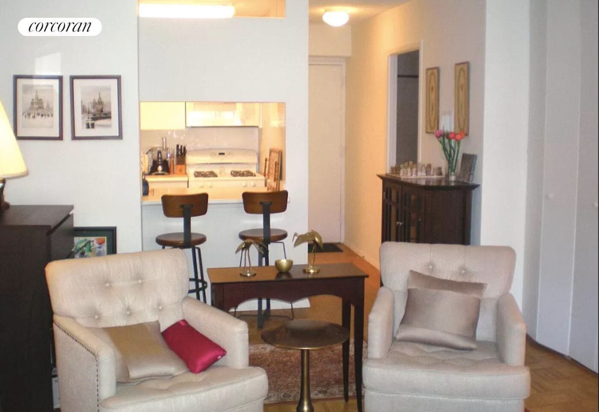 Foto principal - 250 E 40th St
